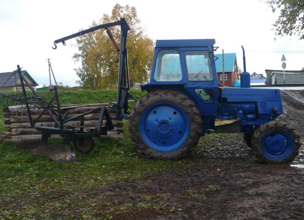Права на трактор в Суровикине